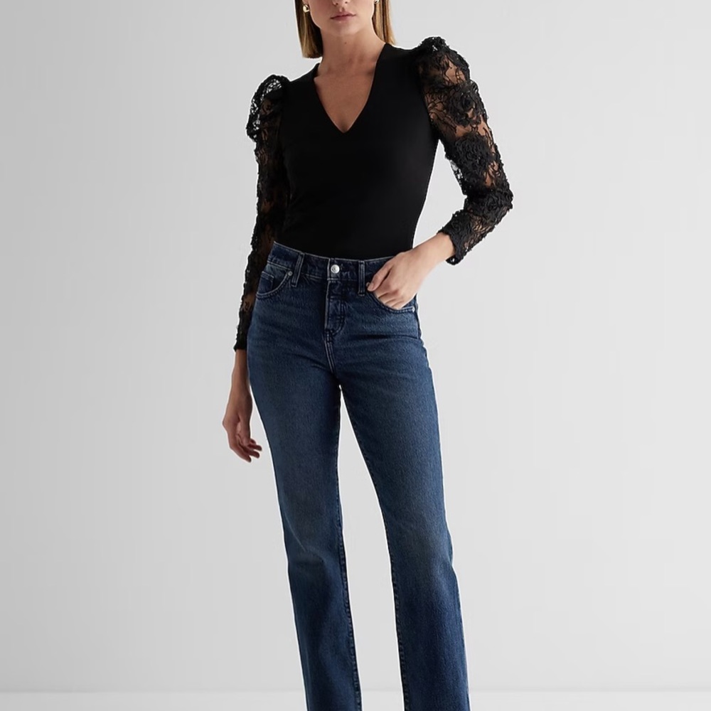 Black V-Neck Lace Puff Sleeve Bodysuit